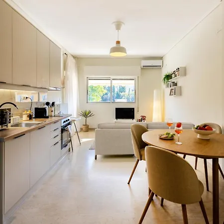 Rock White Lotus شقة *