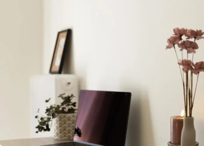 Rock White Lotus Apartament