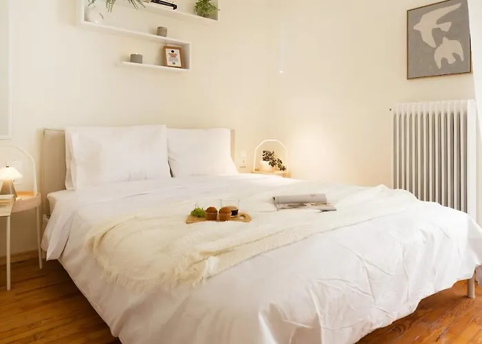 Rock White Lotus * Kalambaka