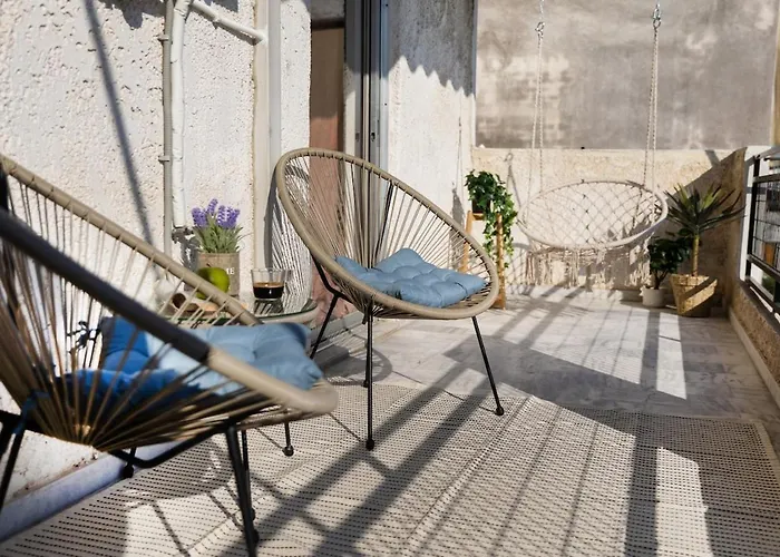 Rock White Lotus Kalambaka